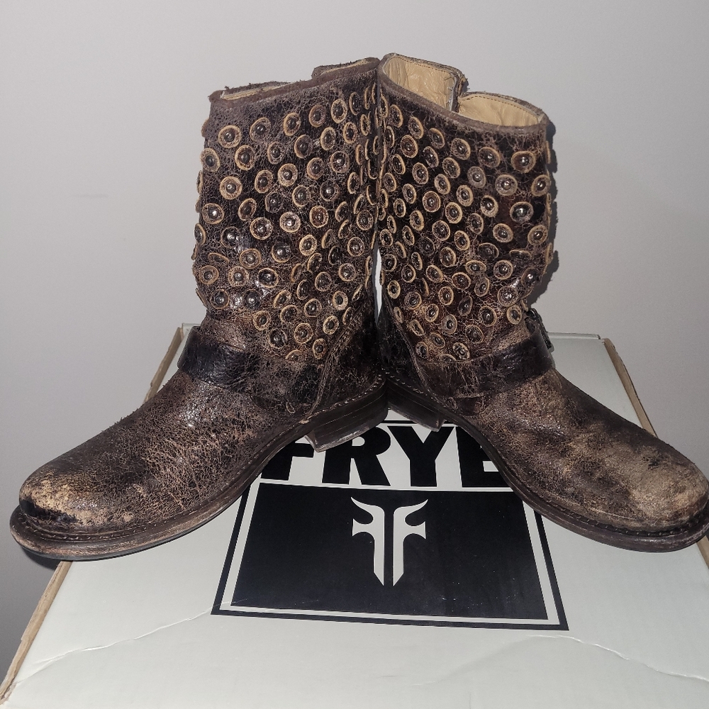 Frye Boots – Jenna Disc Short – Studded and Distressed